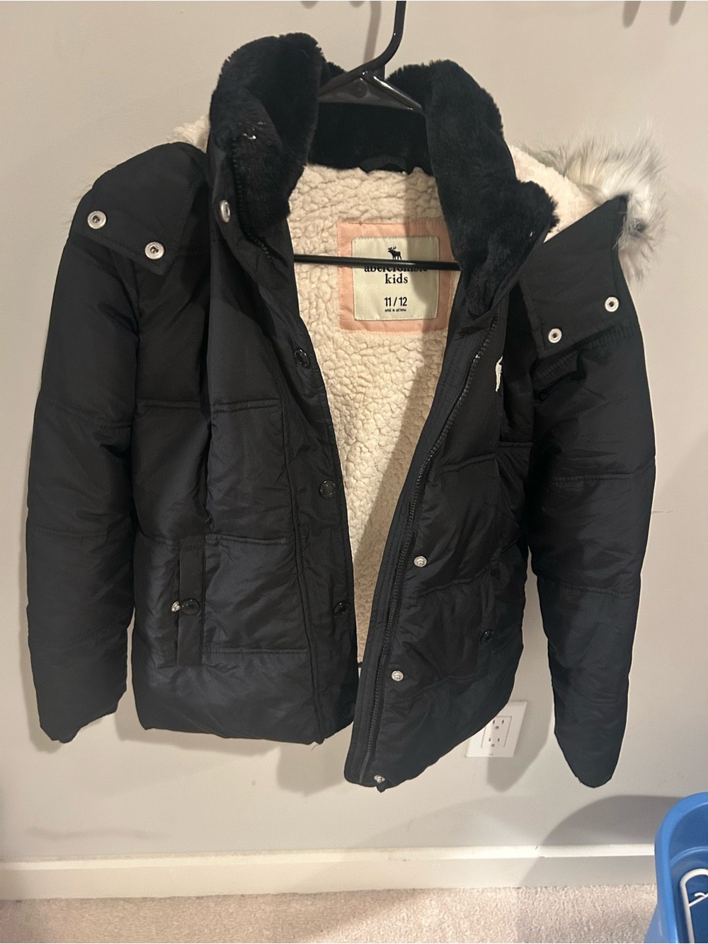 abercrombie kids Black Puffer Jacket with Faux Fur Trim
